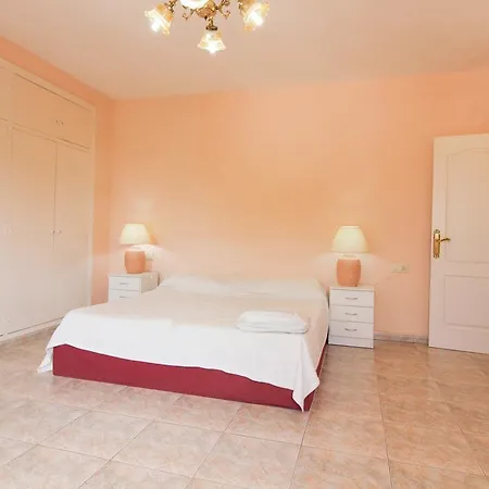 Ortembach 24 Plaza Mayor Кальпе